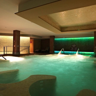 Circuito Spa, Masaje y Comida o Cena para dos en Sandos Monaco Hotel & Spa 4* (Benidorm, Alicante)