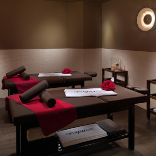 Circuito Spa y Masaje para dos en H10 Estepona Palace Spa 4* (Málaga)