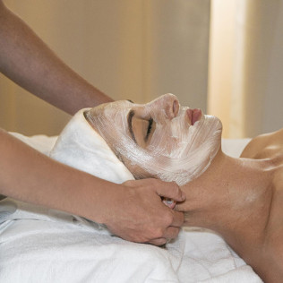 Circuito Spa y Masaje en el Hotel El Cortijo de Zahara 4* (Zahara de los Atunes, Cádiz)