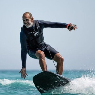 Experiencia en Tabla de Surf Awake (Mallorca)