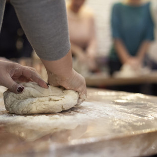 Taller de Pizza y Degustación para dos en Just Italia (Madrid)
