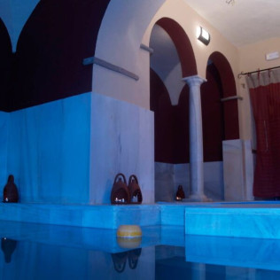 Baños Termales privados y Masaje Relajante en Termas Aqua Libera (Aljucén, Badajoz)