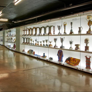 Immersive Tour Entrada Básica para el FC Barcelona Museu y al Spotify Camp Nou Live (Barcelona) 
