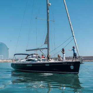 Paseo Privado en Velero de Lujo (Barcelona)
