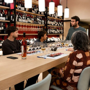 La Hora del Vermut: Cata de Vermut y Aperitivo (Barcelona)