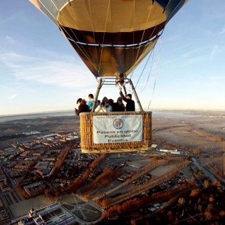 Vuelo en Globo con Vídeo, Almuerzo y Cava (Aranjuez, Madrid)