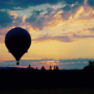 Vuelo en globo al atardecer con Cava, Fotos y Vídeo (Mallorca)