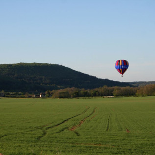 Vuelo en Globo por Valderejo con Almuerzo y Cava (Vizcaya)