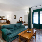 Escapada de 2 noches en el Palacio Buenavista Hospedería y Visita a Bodega Mont Reaga con Cata y Aperitivo para dos (Cuenca)