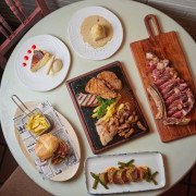 Menú para dos en Restaurante Abrasador Casa Benito (Alcalá de Henares, Madrid)