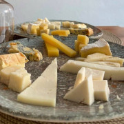Cata de Quesos y Vino en Queso Botello (Las Palmas de Gran Canaria)