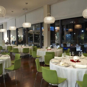 Circuito Spa, Masaje y Comida o Cena para dos en Hotel Primus 4* (Valencia) 
