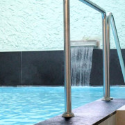 Piscina Termal, Jacuzzi y Vaporarium en Balneario Caldes d'Estrac (Caldes d'Estrac, Barcelona)