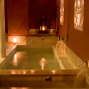 MIMMA 15: Baños Árabes y Masaje Relajante de 15 minutos en Hammam Al Andalus (Córdoba)