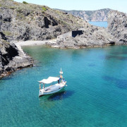 Paseo en Barca con Snorkel y Desayuno en el Cap de Creus (Girona)
