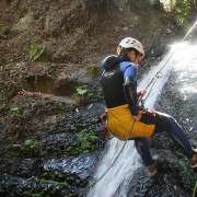 Barranquismo con Snack y Fotos (Barranco de los Cernícalos, Gran Canaria)