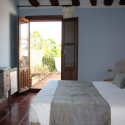 Escapada de 2 Noches con Desayuno en Casa Rural El Gaiter (Aguaviva, Teruel)