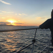 Paseo en Catamarán hacia Cova Tallada y Opción a Parada de Baño (Denia, Alicante)