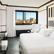 Escapada con Cena en Hotel H10 Marina 4* (Barcelona)