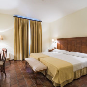 Escapada Romántica con Cena en Hotel Cortijo Santa Cruz 4* (Villanueva de la Serena, Badajoz)