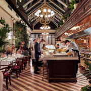 Masaje, Piscina Climatizada, Sauna y Comida o Brunch en Cowshed Spa - Soho House Barcelona (Barcelona)
