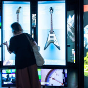 Entrada a Museo del Rock Barcelona - Guitar Legends Hall y Exposición Temporal (Barcelona)