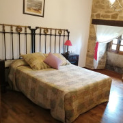 Escapada de 2 Noches con Desayuno en Posada de Pedrazales (Pedrazales, Zamora)