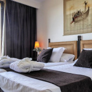 Escapada con Spa "Aquatonic" y Comida o Cena en Hotel Balneario Termes de Montbrió 4* (Tarragona)