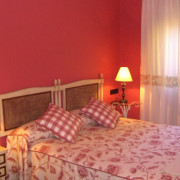 Escapada Relax de 2 Noches con Bañera Hidromasaje en la Posada El Molino del Cubo (San Esteban del Valle, Ávila)