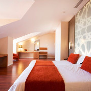Escapada de 2 Noches con Circuito Spa en Hotel Granada Palace 5* (Granada)