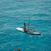 Ibiza Beach Hopper: Excursión en Catamarán a las Playas de Ibiza con Almuerzo, Paddle Surf y Snorkel (Ibiza)