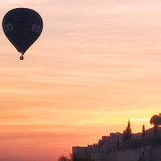 Fin de Semana Romántico con Spa y Menú en Gran Hotel Don Manuel 4* y Viaje en Globo con Cava y Almuerzo (Cáceres, Extremadura)