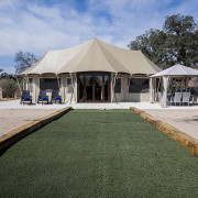 Escapada Familiar con Desayuno en Continental Tent en El Toril Glamping Experience (Velada, Toledo)