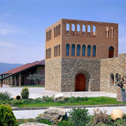 Visita a Bodega Grandes Vinos con Cata de Vinos para dos (Cariñena, Zaragoza)