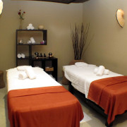 Circuito Spa, Masaje y Cena para dos en Spa Islantilla (Huelva)