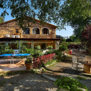 Escapada con Desayuno en Hotel Rural Mas Torrencito - Pet friendly (Parets d'Empordà, Girona)