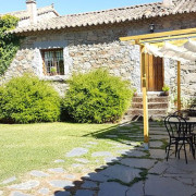 Escapada con Cena en Hotel Rural La Trocha de Hoyorredondo 4* (Hoyorredondo, Ávila)