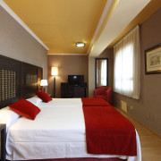 Escapada con Spa en Hotel Congreso 4* (Teo - Santiago de Compostela, A Coruña)