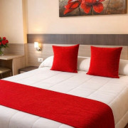 Escapada con Desayuno en Hotel Galatea (Burela, Lugo) 