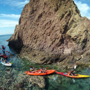 Ruta en Kayak con Reportaje Fotográfico, Refrigerio y Snorkel con Cabo de Gata Activo (Níjar, Almería)