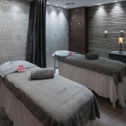 Circuito Spa, Masaje y Desayuno en Hotel Catalonia Plaza Catalunya 4* (Barcelona)