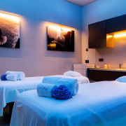 Circuito de Aguas y Masaje en Pareja en Alàbriga Hotel & Home Suites 5* GL (Sant Feliu de Guíxols, Girona)