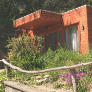 Escapada en Habitación o Cabaña con Desayuno en Masia Rural Can Caponet (Lliçà d'Amunt, Barcelona)