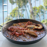 Mesa para dos: Comida o Cena para dos personas en Parador de Aiguablava (Girona)