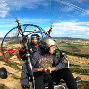 Vuelo en Paramotor con Vídeo (Legarda, Navarra)