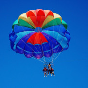 Vuelo en Parasailing desde el Port Fòrum (Barcelona)