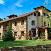 Escapada con Desayuno en Posada el Hoyal (Pesaguero, Cantabria)