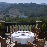 Mesa para dos: Comida o Cena para dos personas en Parador de Cervera de Pisuerga (Palencia)