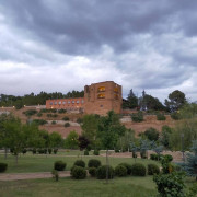 Mesa para dos: Comida o Cena para dos personas en Parador de Benavente (Zamora)