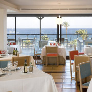 Mesa para dos: Comida o Cena para dos personas en Parador de Mojácar (Almería)